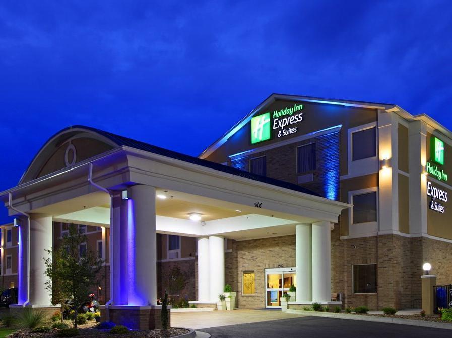 Holiday Inn Express & Suites Charlotte North By Ihg Exterior foto