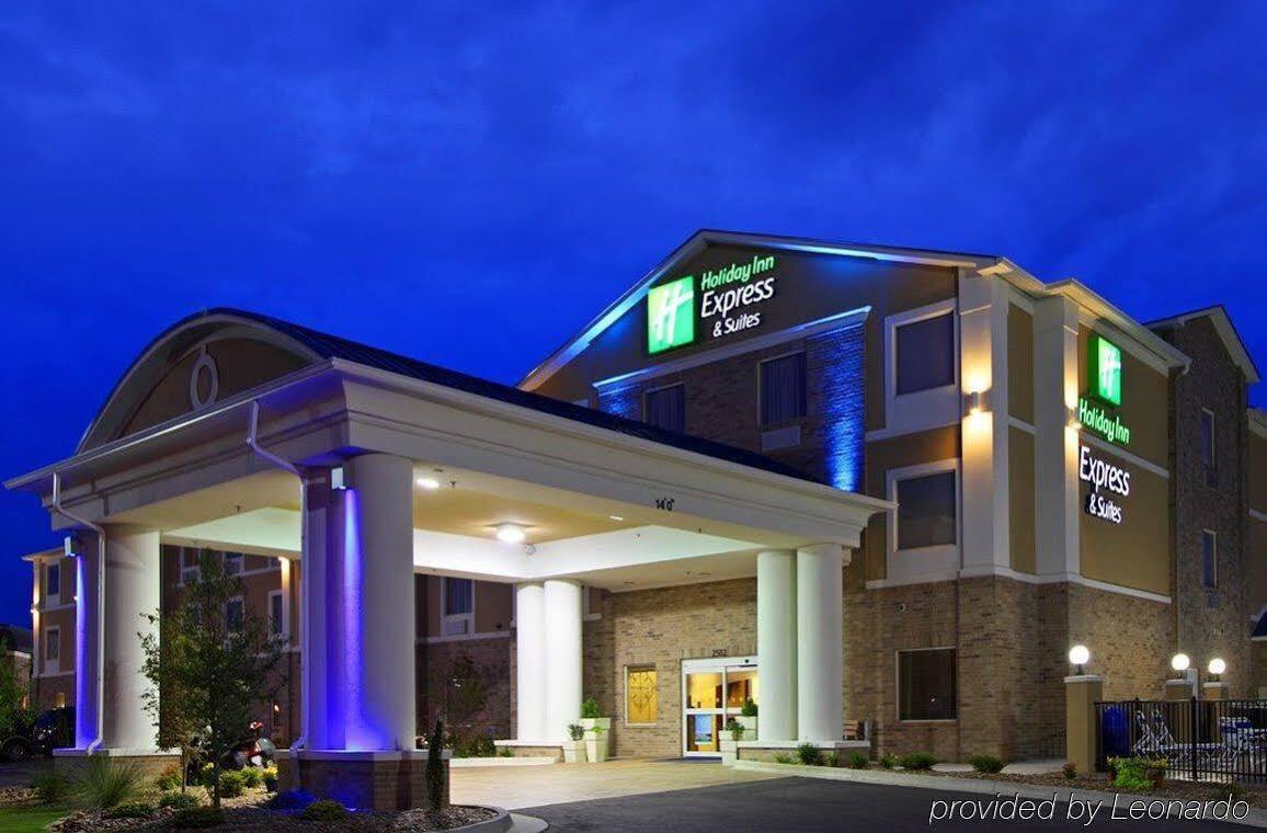 Holiday Inn Express & Suites Charlotte North By Ihg Exterior foto